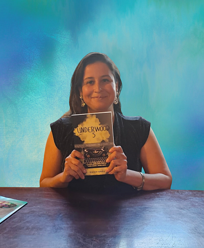 Deborah Minter : Author